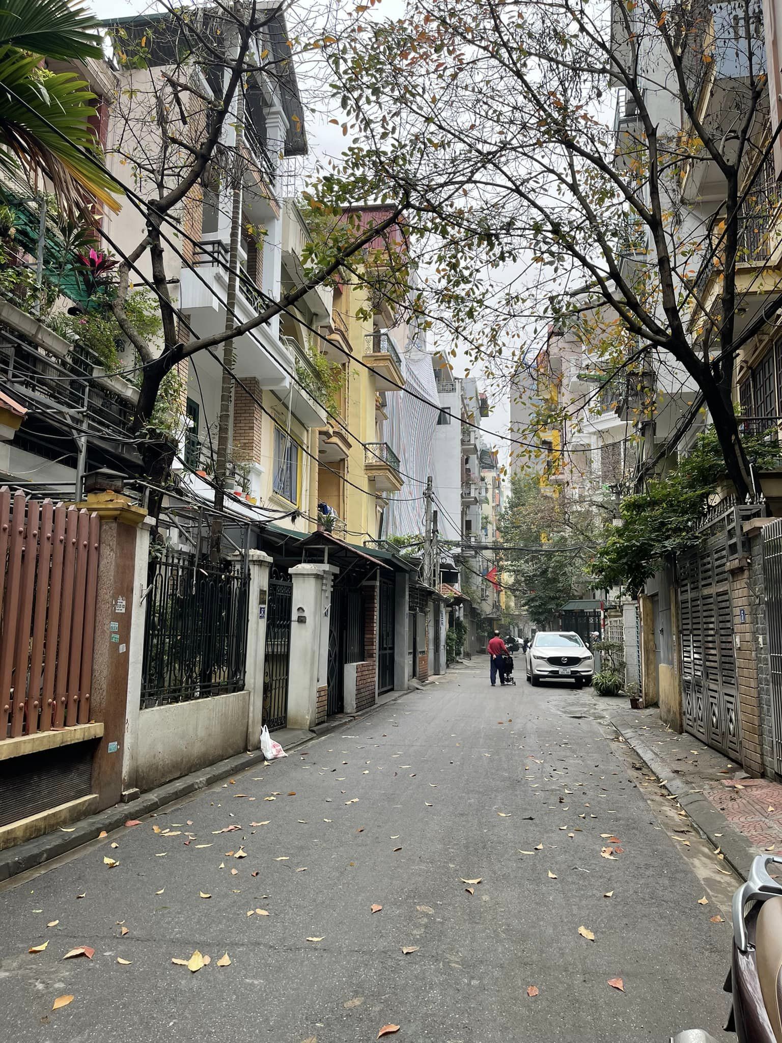 TỐT NHẤT O9 2628 5559 BÁN. Nhà Trần Quốc Hoàn 64m², 5 tầng, MT 5.8m, giá tl 21 tỷ Cầu Giấy