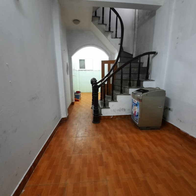 MỜI THUÊ NGUYÊN CĂN HOÀNG MAI - NGÕ BA GÁC - MỚI