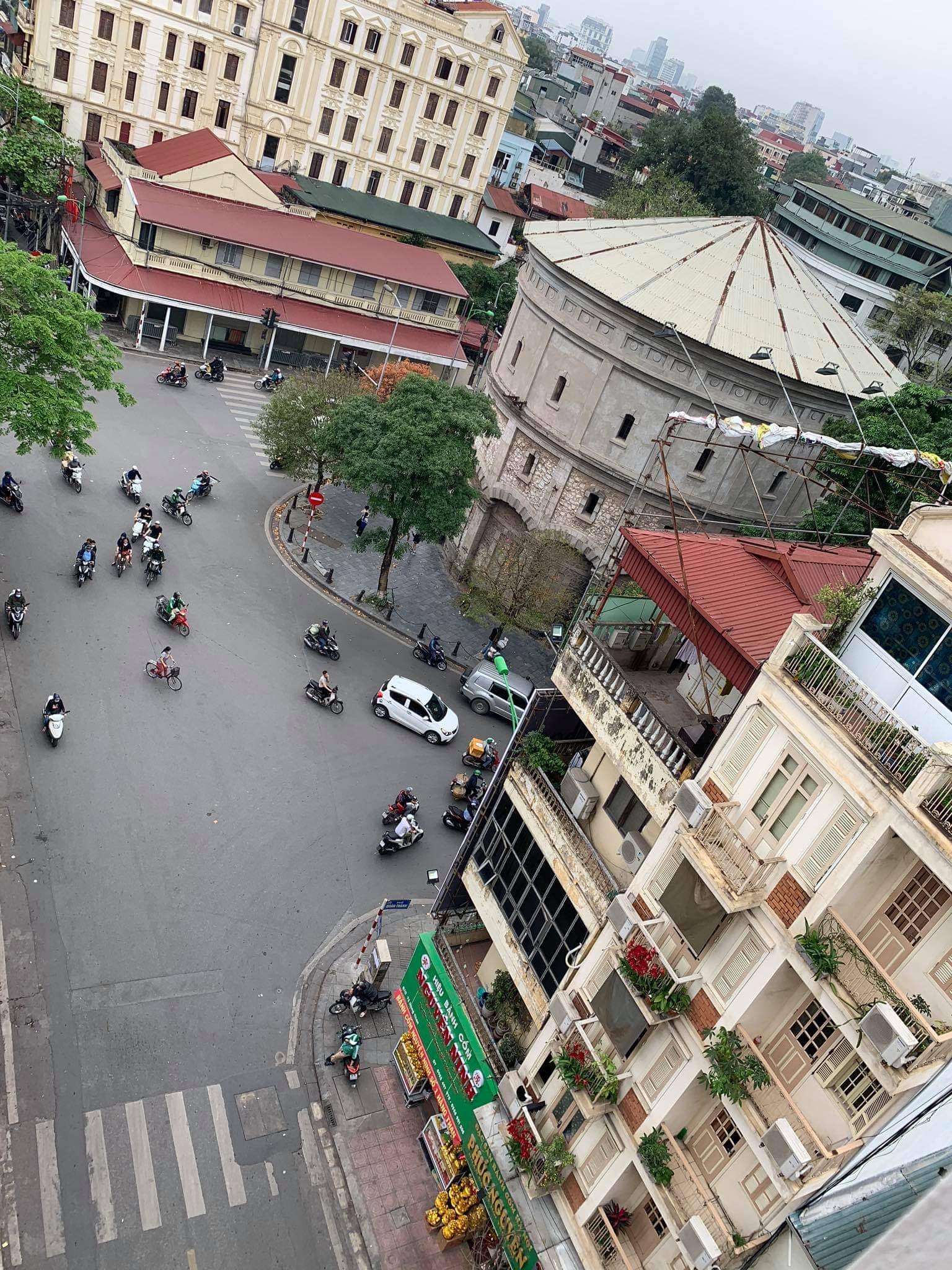 Tòa 10 Tầng Mặt Phố Hàng Than 100M2 65 Tỷ -Căn hộ nội thất cao cấp View Toàn Phố Cổ