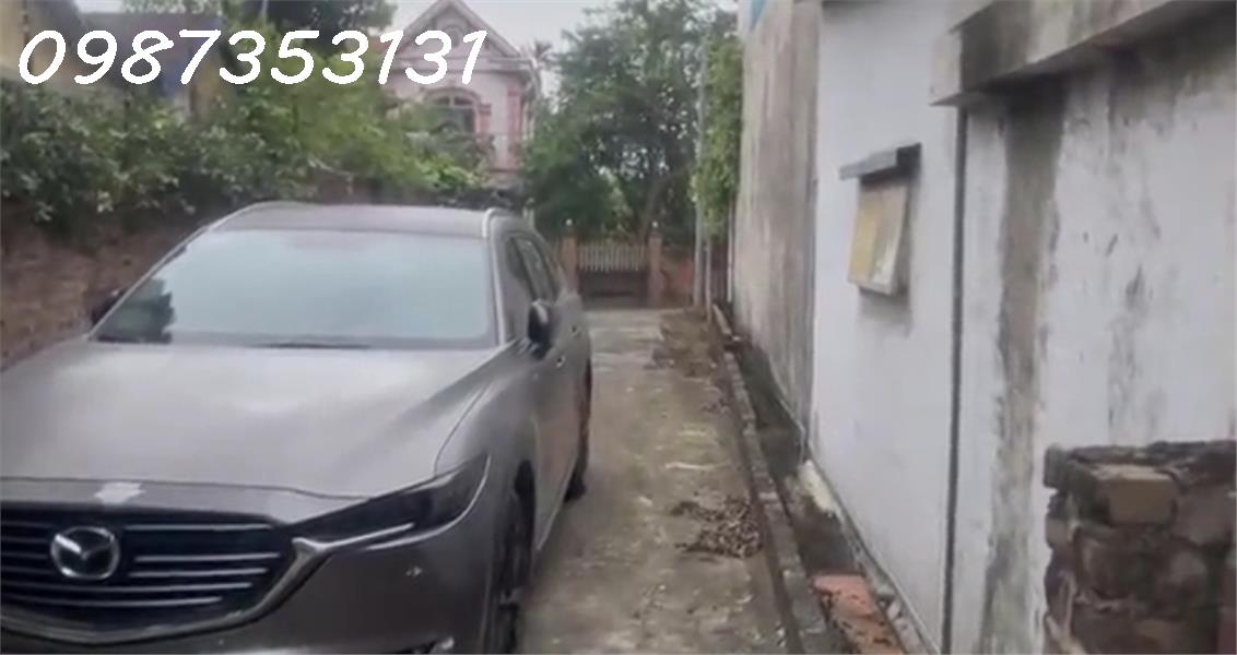 Bán Đất Sóc Sơn - Cơ Hội Đầu Tư Vàng! -Diện tích: 4000m², Sổ đỏ, 400m² thổ cư. Giá 4,x triệu/m².