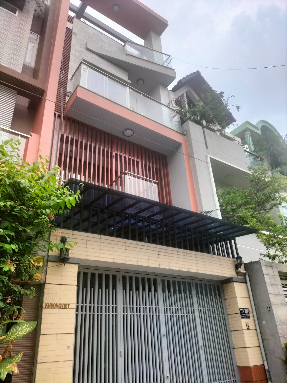 173/KHUÔNG VIỆT(Hẻm 8m THÔNG)P.PHÚ TRUNG-TÂN PHÚ 83,5m2(4,5x22x4 TẦNG) 14 TỶ TL-GẦN ĐẦM SEN