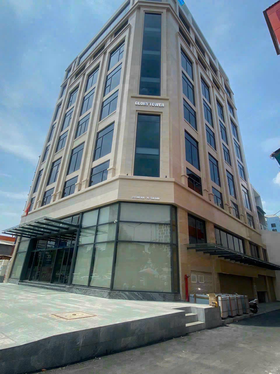 Cần Cho Thuê Tòa nhà 21-23-25-27 Cộng Hoà, P.4, Q.Tân Bình : 3000m2 sàn