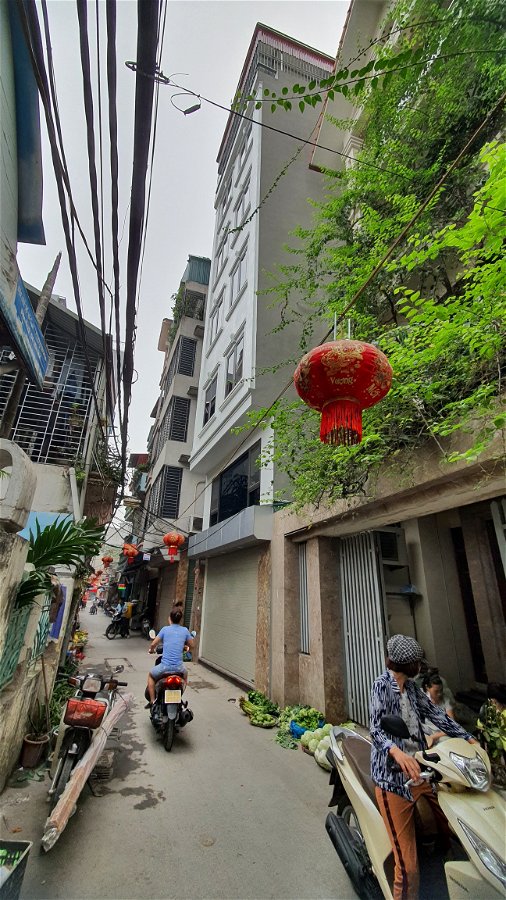 Bán Nhà Phố Xuân La Quận Tây Hồ. 42m Xây 7 Tầng Mặt Tiền 5.2m Nhỉnh 12 Tỷ. Cam Kết Ảnh Thật Mô Tả Chính Xác. Chủ Muốn