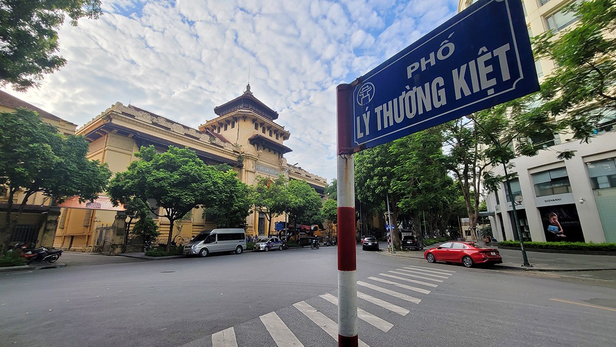 Bán Nhà Lý Thường Kiệt, 25m2, mặt tiền 4.6m, 9.7 tỷ, ô tô tránh, kinh doanh đỉnh