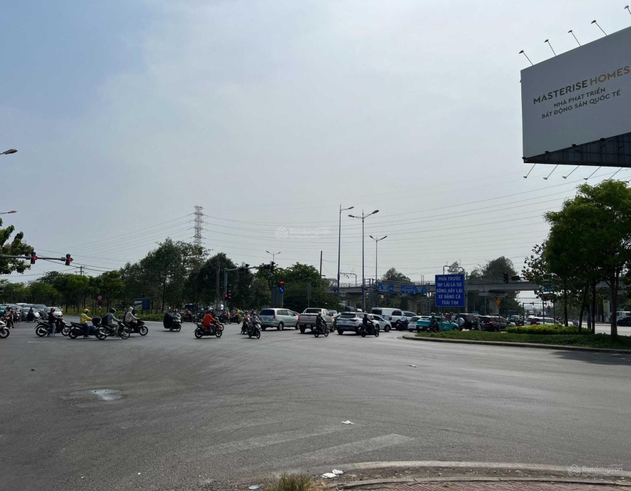 CHỈ HƠN 3 TỶ 90M2 - NAM HÒA, P. Phước Long A - SHR ! Không Quy Hoạch