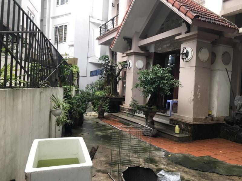 SIÊU HÓT, CỰC HIẾM, QUÁ RẺ TRẦN KHÁT CHÂN, GẦN Ô ĐỐNG MÁC, BIỆT THỰ SÂN VƯỜN, Ô TÔ TRÁNH, KD TỐT 299,8M/MT 17M/ 31,5TỶ.