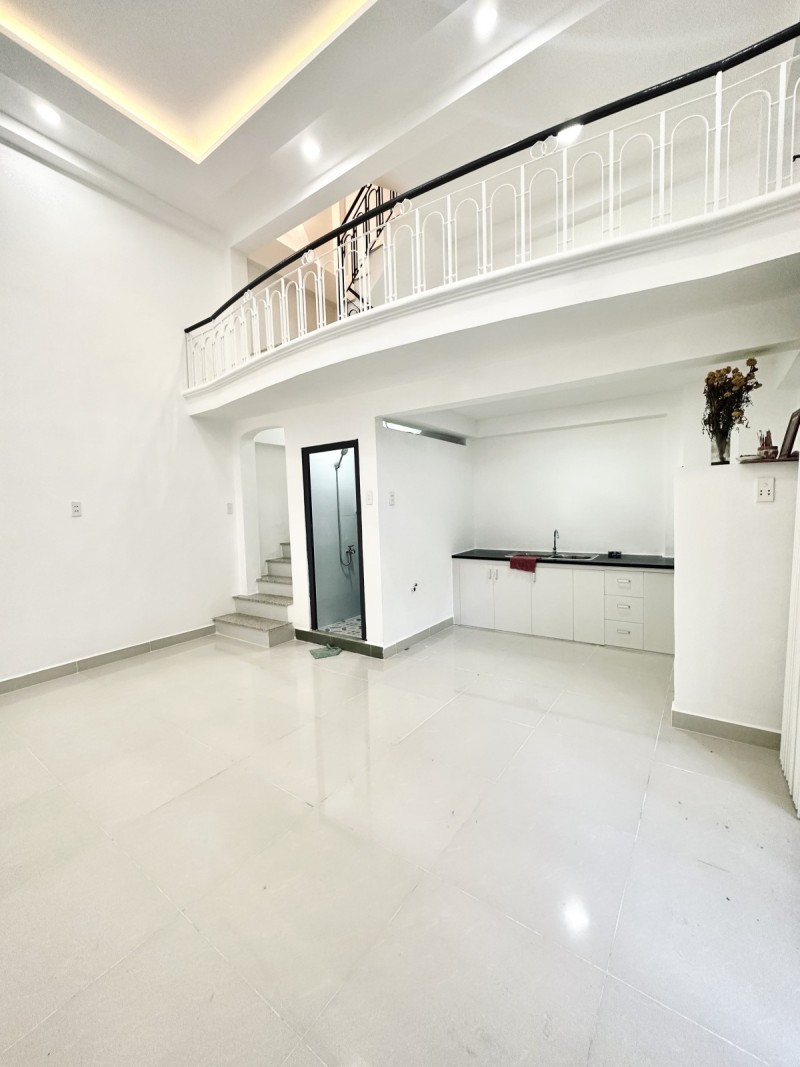 Bán nhà Đinh Bộ Lĩnh P15 Bình Thạnh, 28m2, ngang đẹp 5m2, 4 tầng, chỉ nhỉnh 4 tỷ