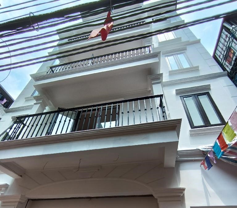 Thụy Khuê-Mặt ngõ kinh doanh- 5 tầng mặt tiền 9m mới- 3 mặt thoáng sáng- 11.9 tỷ