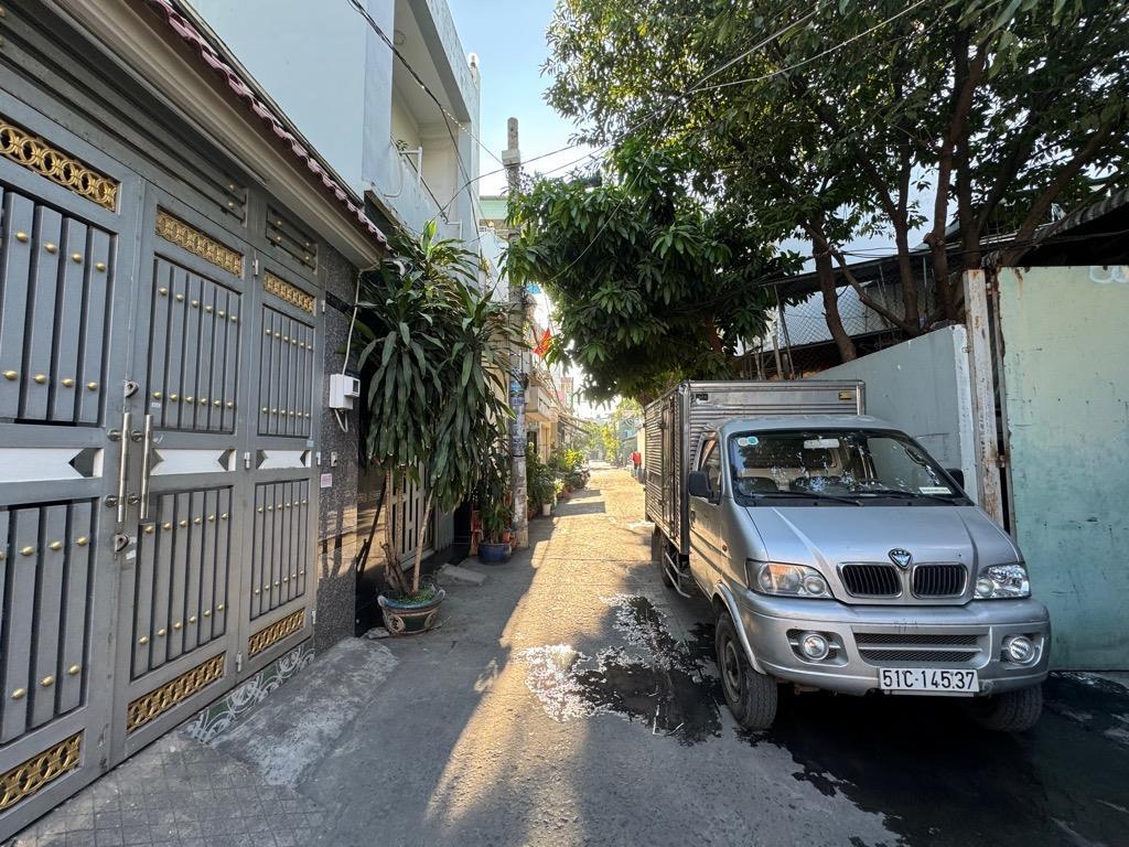 Bán nhà Tân Hoà Đông, Bình Tân, hẻm xe tải, 2tầng, 7.5x16, chỉ còn nhỉnh 6 tỷ