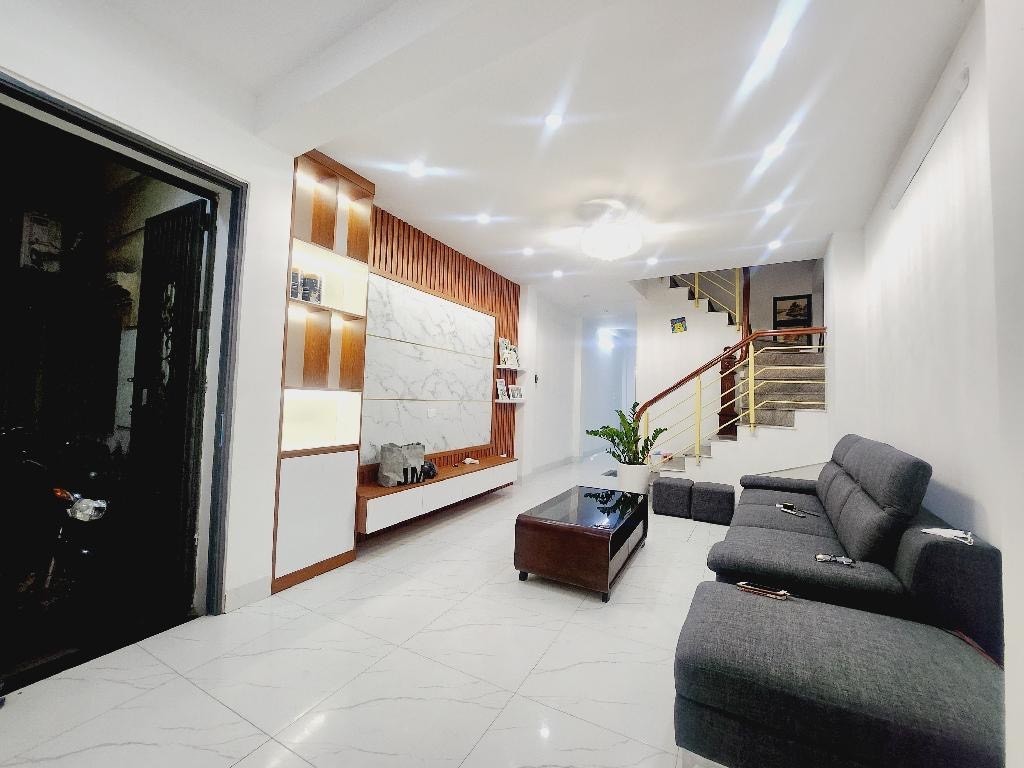 NHÀ ĐẸP MỸ ĐÌNH 48m2 5T - DÂN XÂY CHẮC CHẮN - 20M Ô TÔ - 8 PHÒNG FULL NỘI THẤT. NHỈNH 5 TỶ