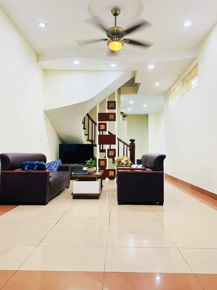 NHÀ ĐẸP ĐƯỜNG LÁNG Ở NGAY – 60M - 4 TẦNG – 6.5 TỶ.