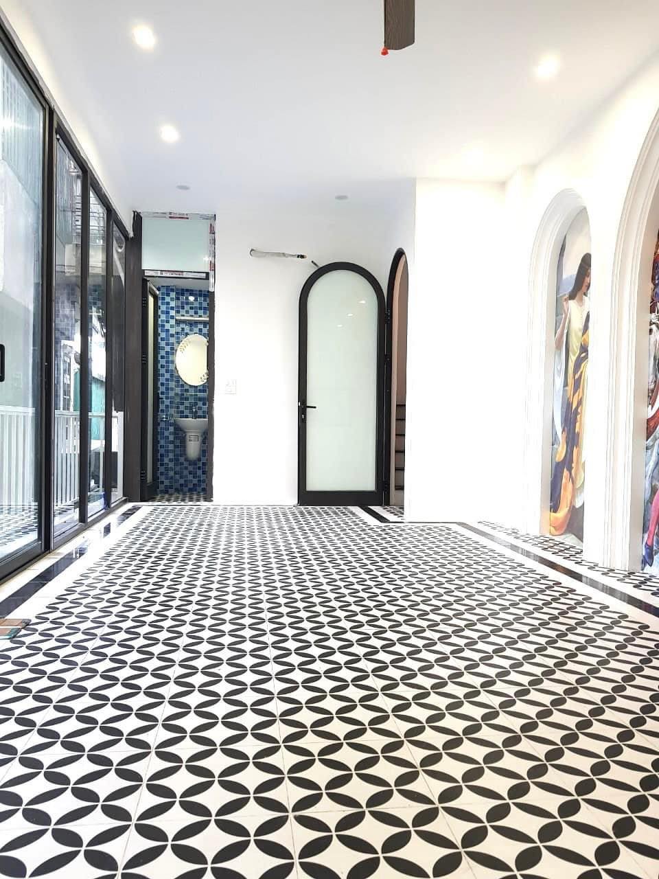 BÁN NHÀ MẶT NGÕ 349 MINH KHAI, QUẬN HAI BÀ TRƯNG, DIỆN TÍCH 62M, MẶT TIỀN 4,5M, 5 TẦNG, GIÁ CHỈ 12 TỶ.