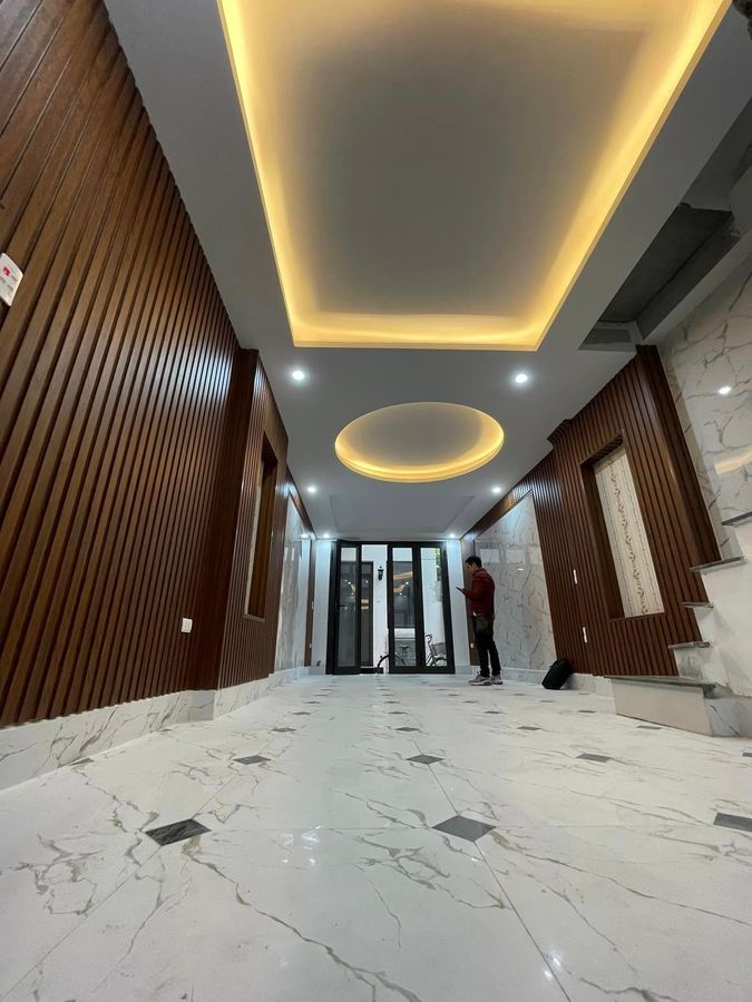 Bán Nhà Mới Tinh Tại Trường Chinh, Đống Đa, Diện Tích 40m2, 6 Tầng Thang Máy, Chỉ 7Tỷ.