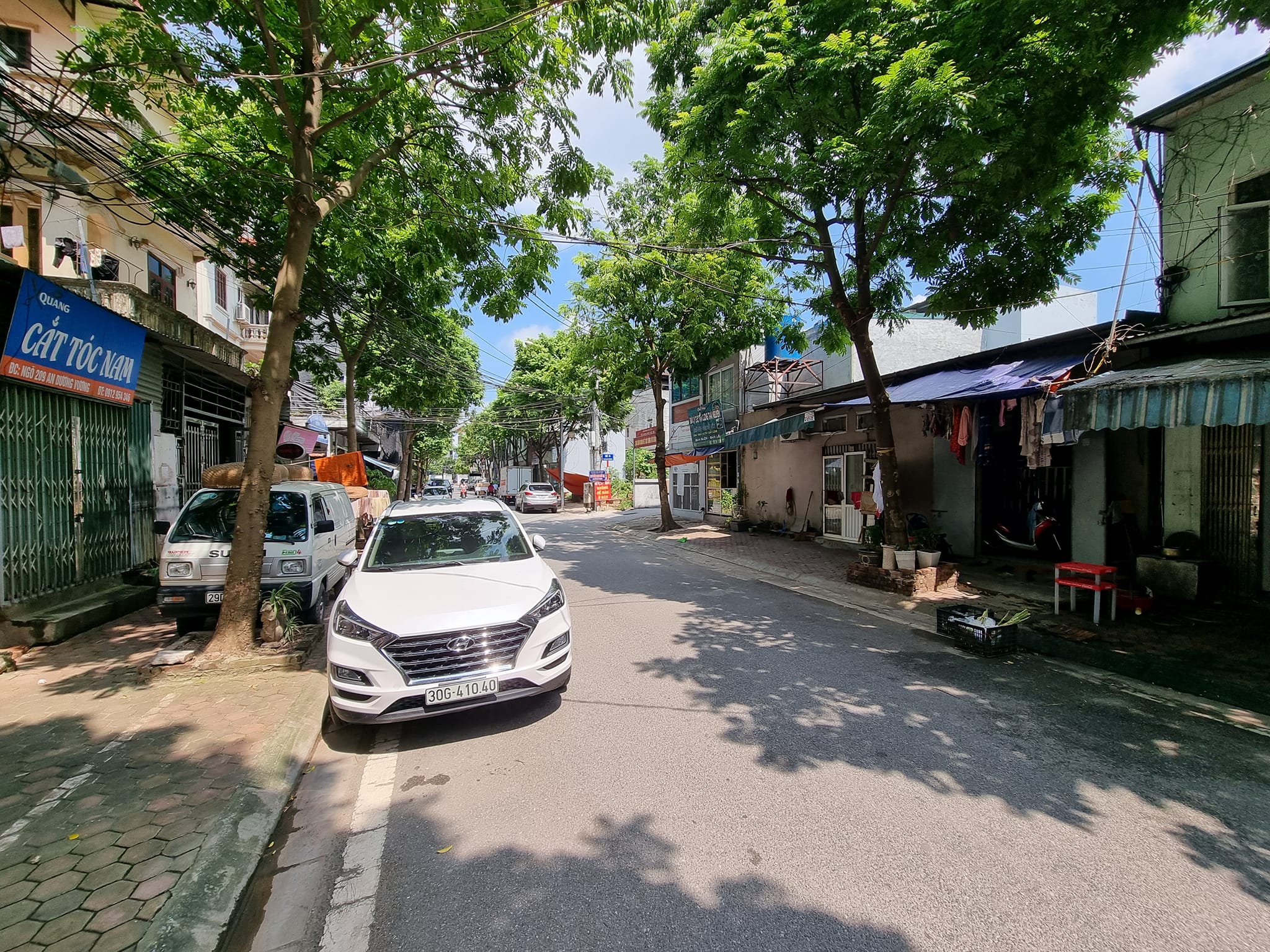 Bán 130m2 đât Ngoc Hôi ô tô chỉ 50 triêu/m2.