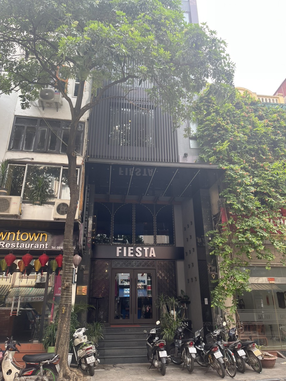 Khách Sạn 20P Phường Lý Thái Tổ 95 Tỷ 9 Tầng Mặt Tiền 5.5M 2 Mặt Phố Trước Sau