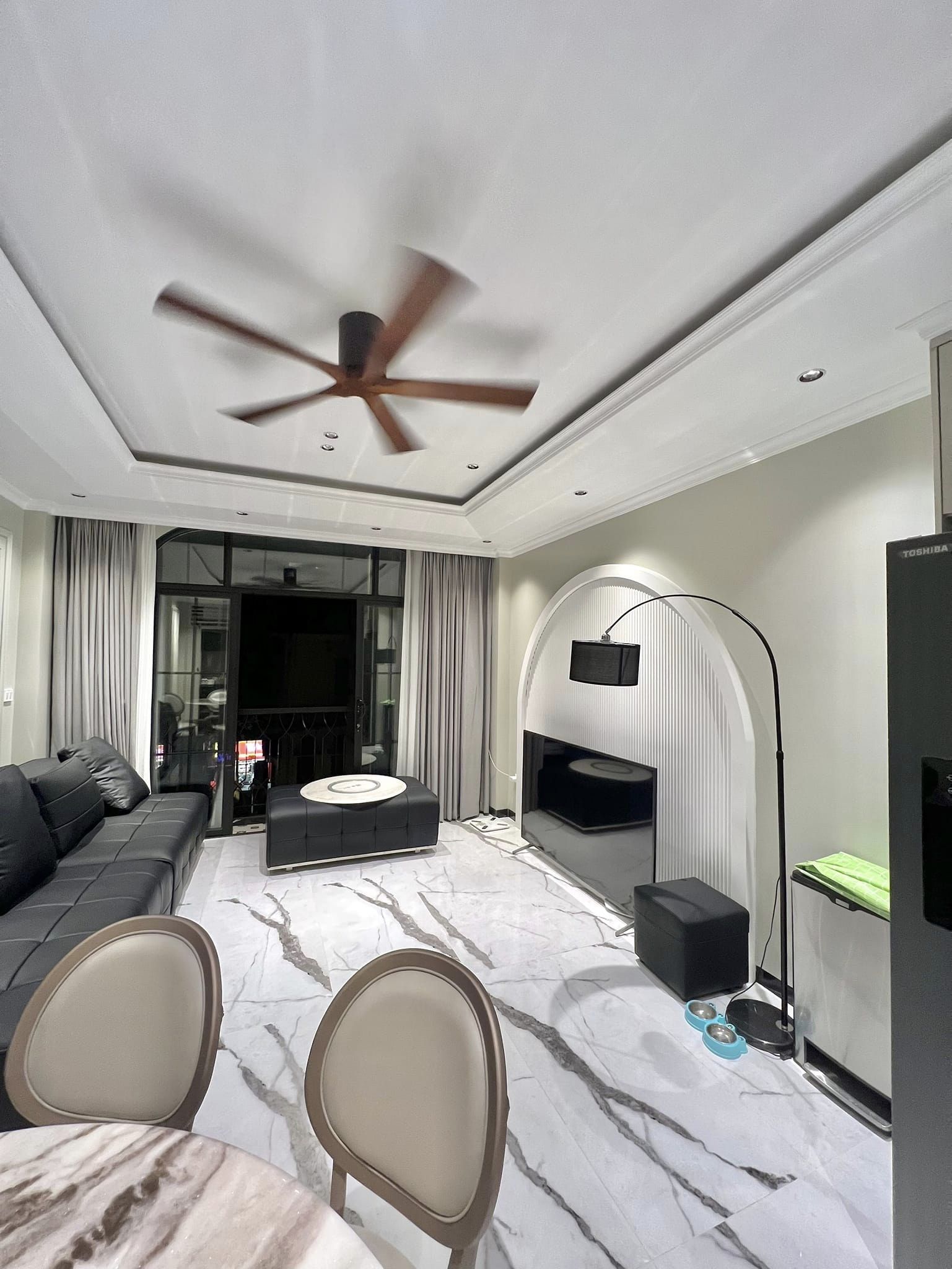 Lý Nam Đế 7 Tầng Thang Máy Lô Góc 2 Mặt Tiền 70M2 -27 Tỷ - Ô TÔ Tránh Đỗ Quay Đầu