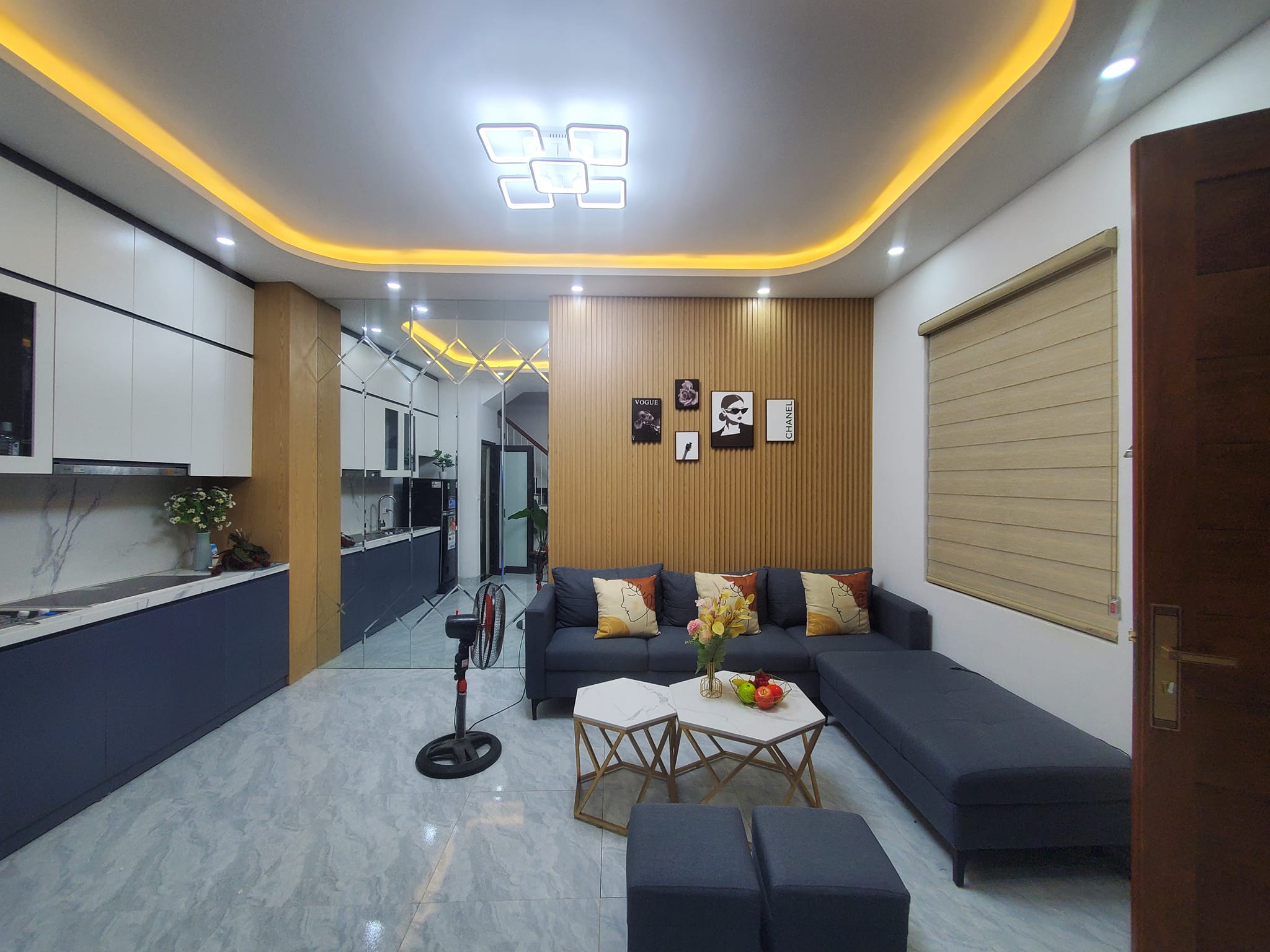 Đẹp ở ngay, Ngõ thông, Ô tô 20m bán nhà Chùa Bộc-0946383428