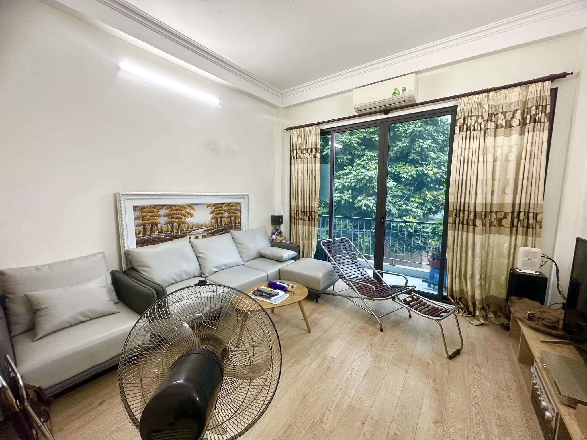 BÁN NHÀ PHỐ ĐÀO TẤN, BA ĐÌNH, 70M2, MT 4.8M, Ở SƯỚNG, 11.5 TỶ