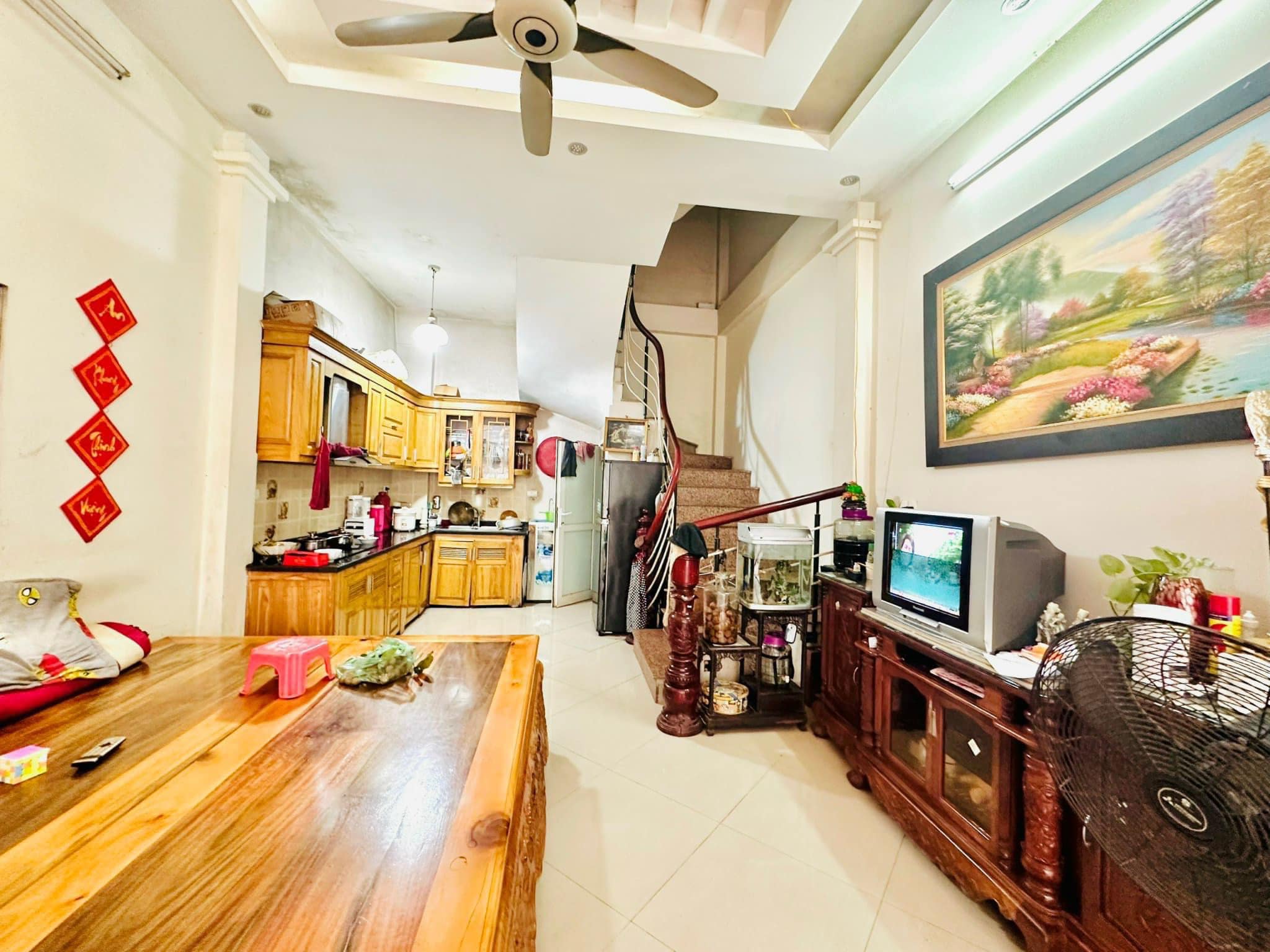 Một nhà ra ô tô, Phân lô dân trí cao, bán nhà Đặng Tiến Đông-0946383428