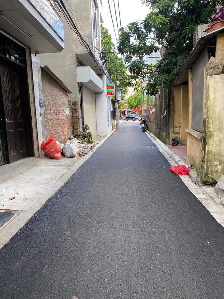 Bán 42m2 đất Cửu Việt Trâu Quỳ đường oto thông