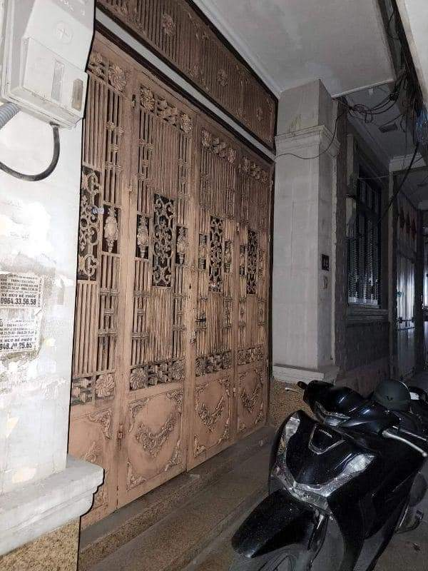 BÁN NHÀ 5 TẦNG PHỐ KIM MẴ - 62M – 6.5 TỶ.