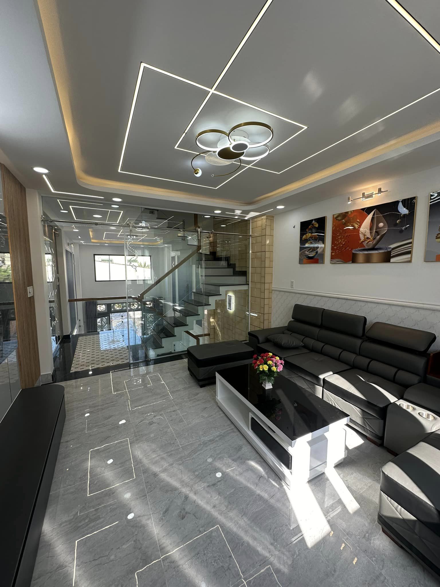 ĐƯỜNG 8M- PHỐ NHÀ ĐẸP - GẦN LÊ VĂN QUỚI - BỆNH VIỆN BÌNH TÂN- GIÁP TÂN PHÚ - Q6 - 5 TẦNG - DTXD 237M2- CHỈ 6.25 TỶ