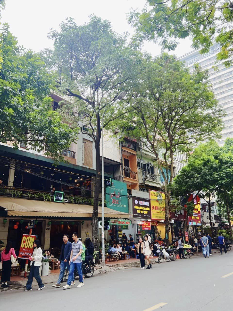 Cực hiếm nhà 2 mặt tiền 165 Thái Hà, Đống Đa, đường 8m Ôtô tránh nhau, 70m x 2T chỉ 17.95 tỷ