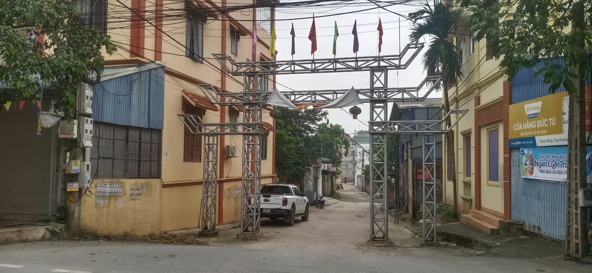 CC cần bán 76m2, 1.x tỷ, lô góc, tk 2, Đất Chúc Đồng, Thụy Hương Chương Mỹ, HN.