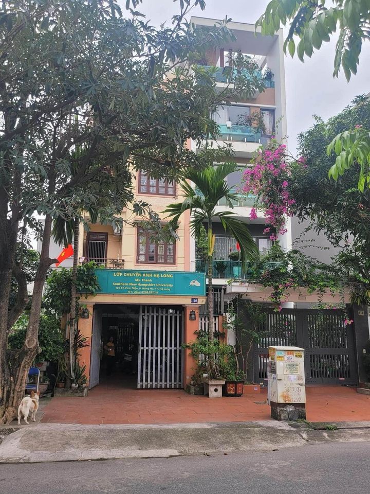 Chính chủ Bán Nhà 3,5 Tầng KĐT Cột 5-8 mở rộng Gần Bãi Tắm Hòn Gai, Hạ Long