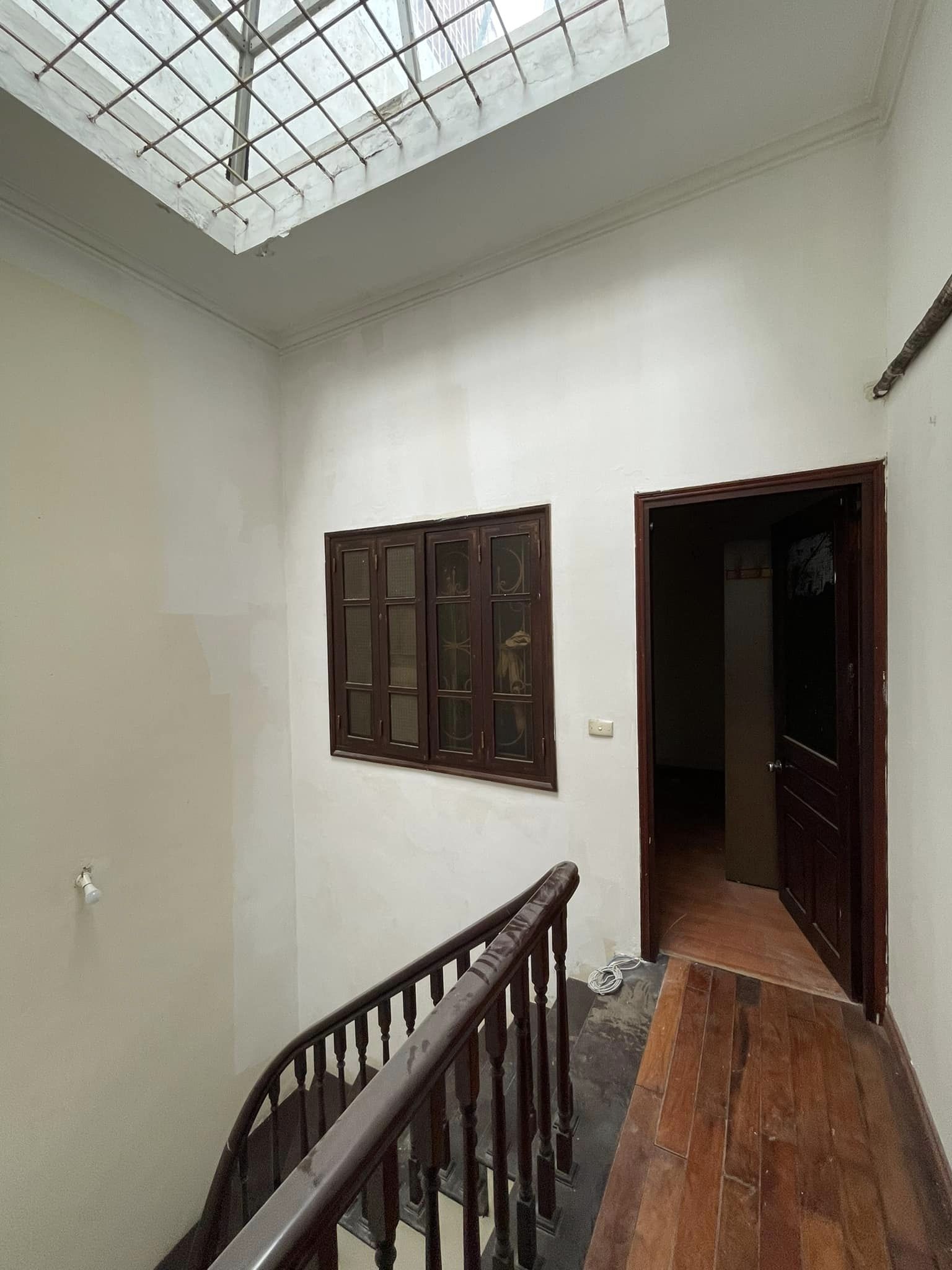 “ KINH DOANH SẦM UẤT “ BÁN GẤP NHÀ TRẦN QUANG DIỆU 50M2x 6T-MT 4.4.PHÂN LÔ-Ô TÔ TRÁNH. Gía 11 tỷ 8