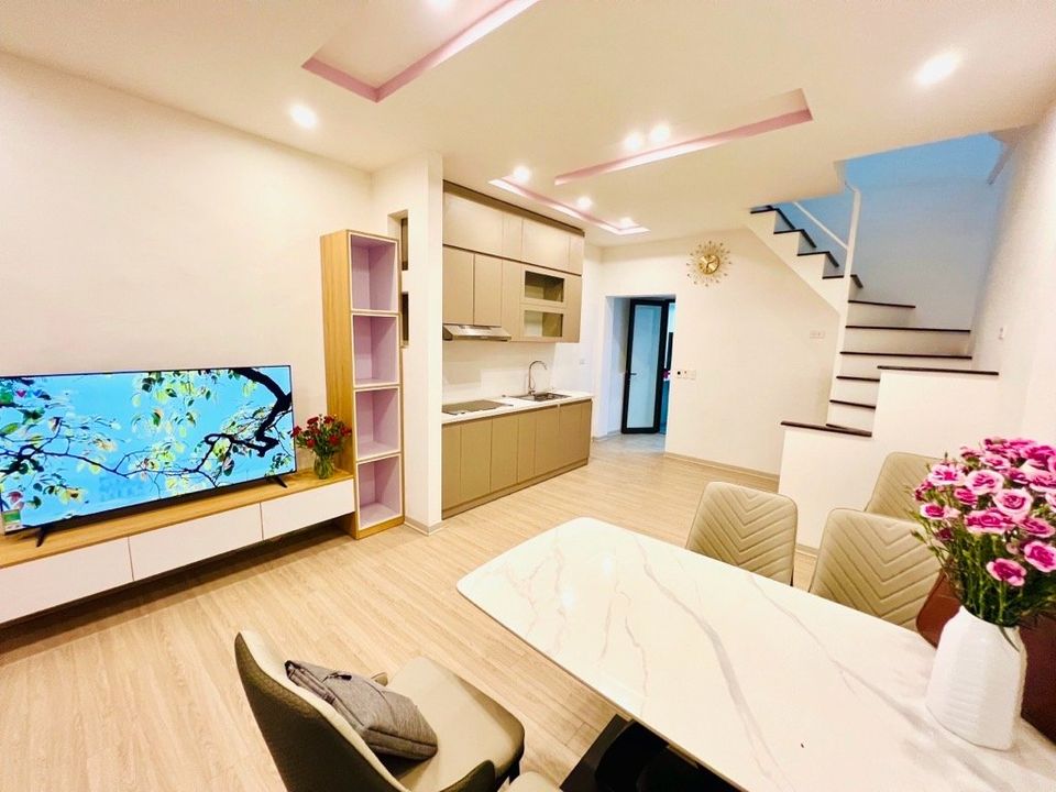 2.15 tỷ sở hữu ngay nhà phố Hoàng Mai 90m2. Phải thật nhanh chân các bác ạ !