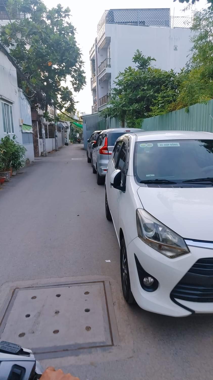 CHÍNH CHỦ ĐỊNH CƯ NƯỚC NGOÀI NÊN CẦN BÁN CĂN NHÀ HẺM XE HƠI TỚI NHÀ ngang 6m