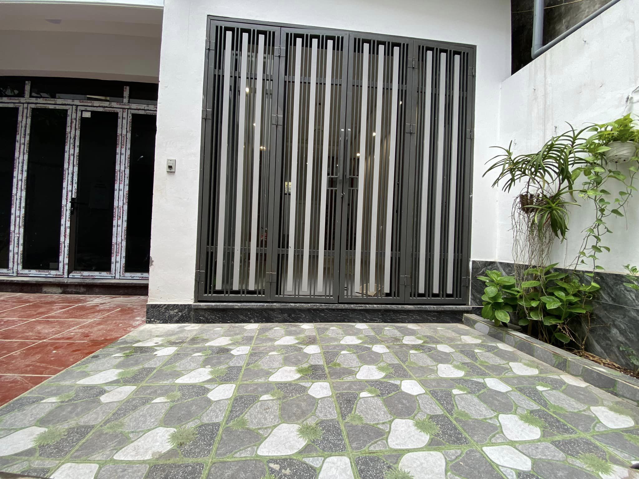 Ngô Gia Tự 32m 5 tầng mới long lanh 4.35 tỷ cực hiếm ngõ nông 0986073333