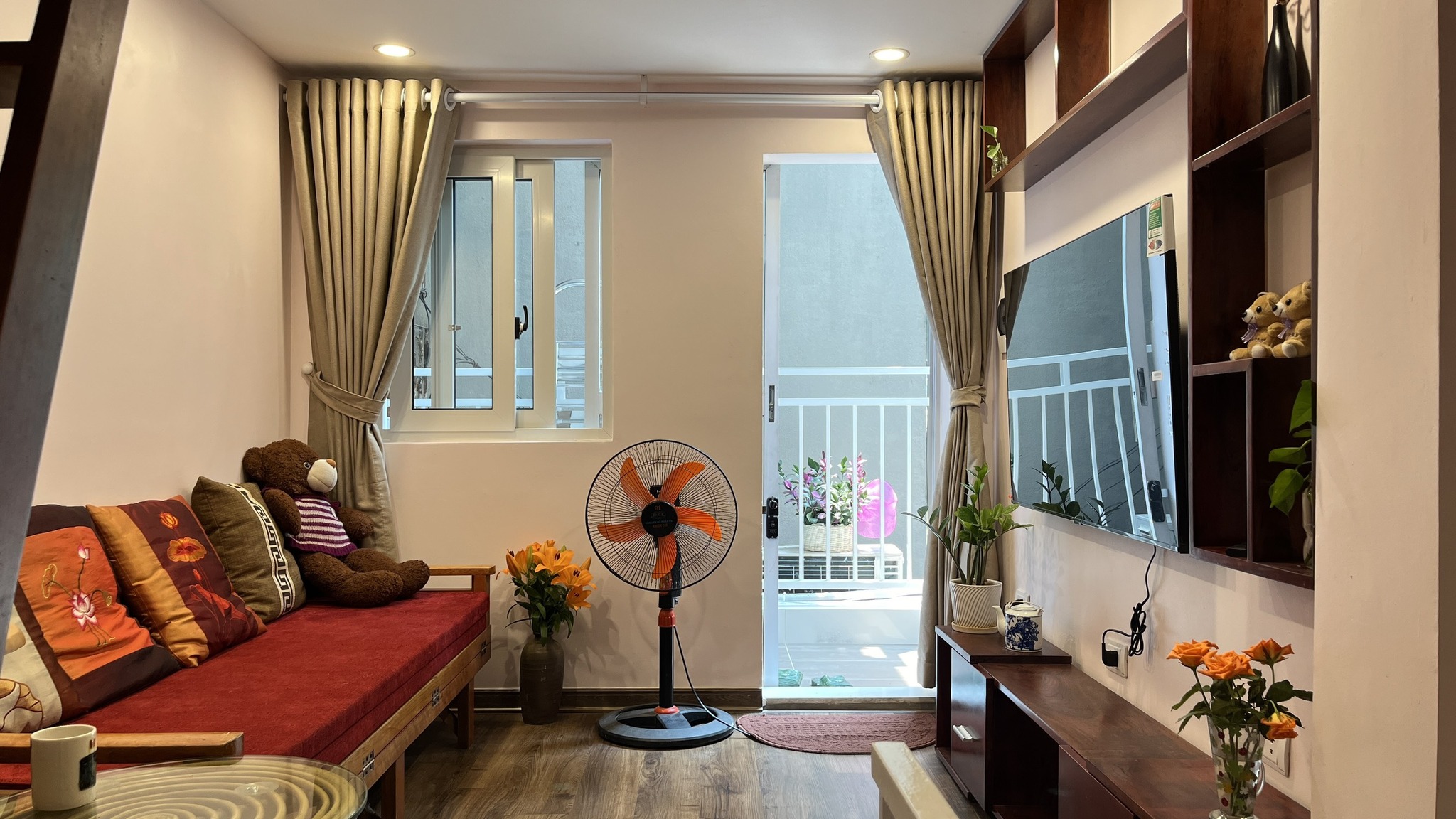 CHO THUÊ CĂN HỘ KHÉP KÍN MỚI XÂY, ƯU TIÊN NGƯỜI THUÊ LÂU DÀI.