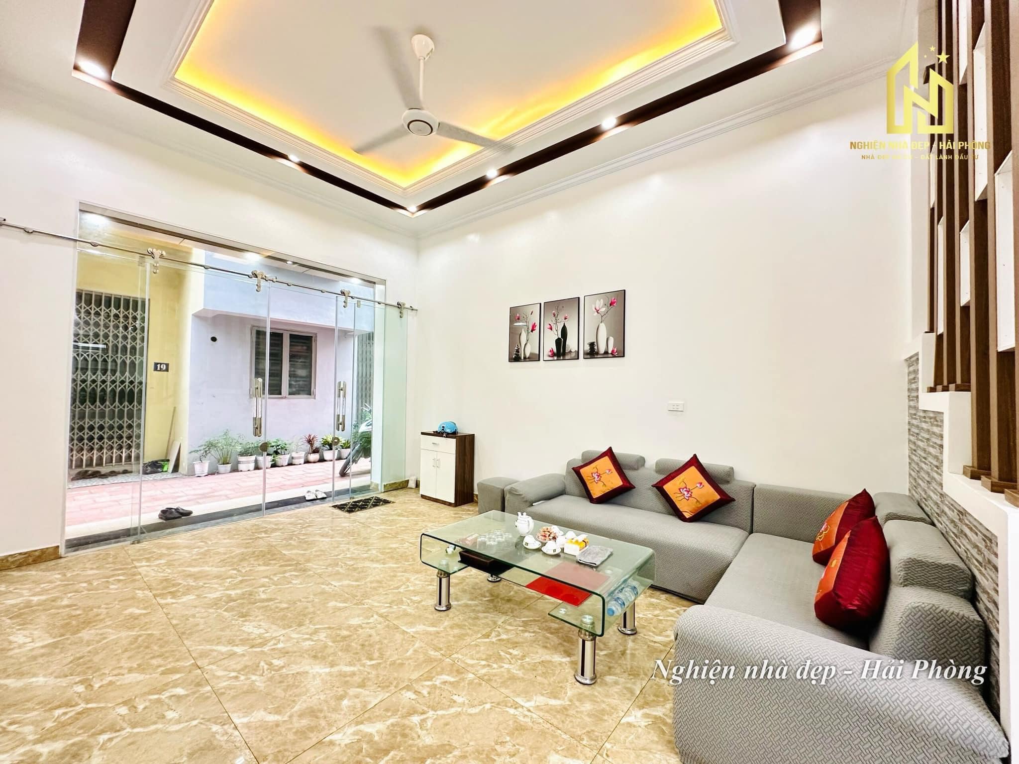 Bán nhà diện tích 43m 4 tầng GIÁ chỉ 2.48 tỉ , hướng Tây Nam, đường Vĩnh Tiến - Lê Chân