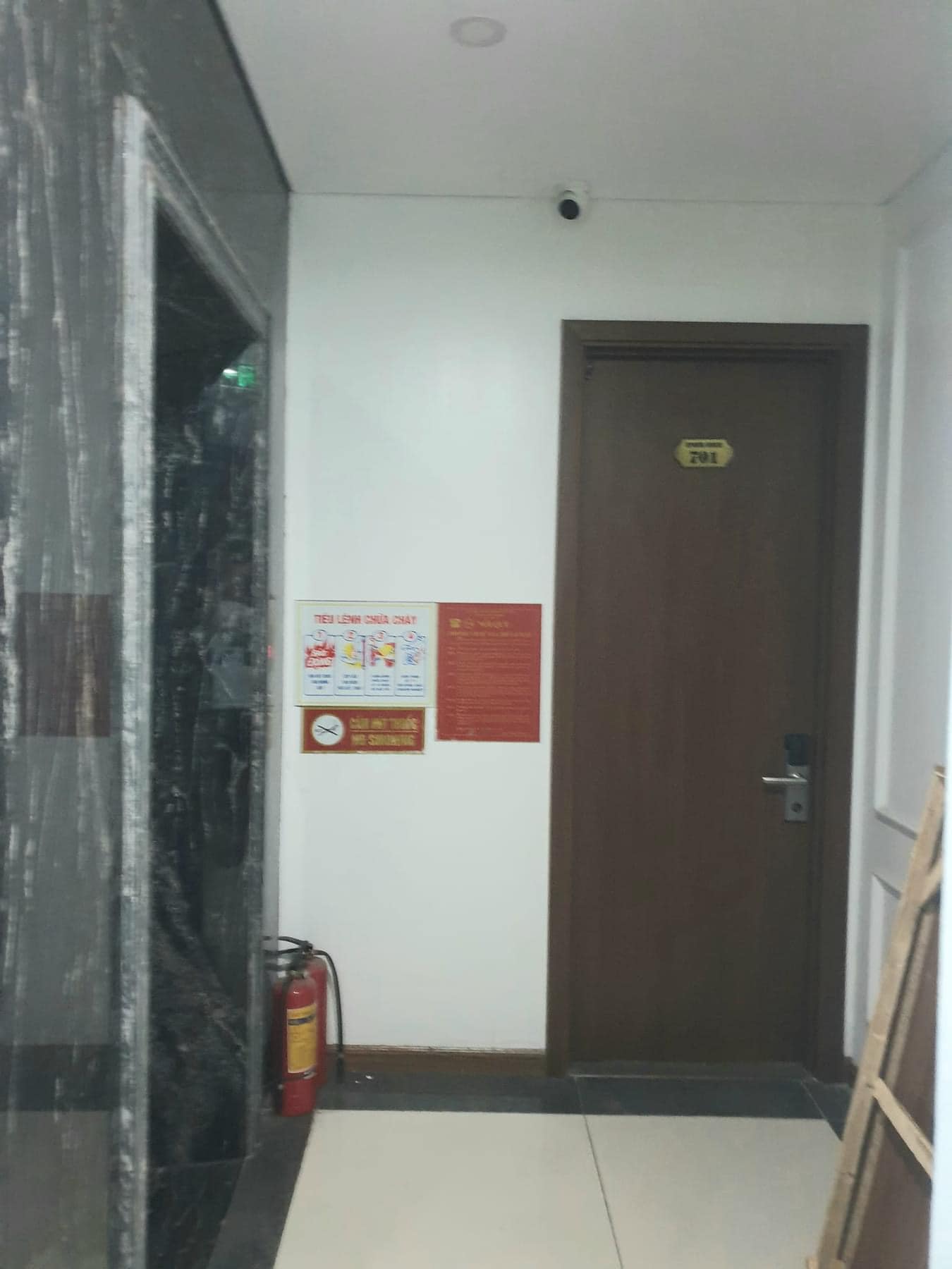 BÁN NHÀ : LẠC LONG QUÂN DT 154M 9T 6.2MT 45TỶ TÂY HỒ SIÊU HOT