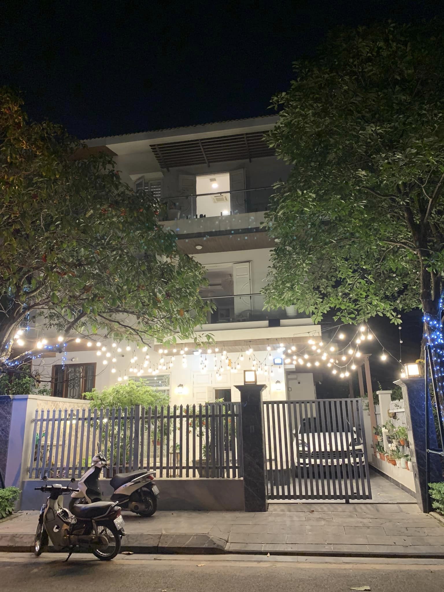 ⭐BIỆT THỰ VIP- Tràng An Complex Số 1 Phùng Chí Kiên 195m2/ 4Tầng/ MT 9m - 64 Tỷ ⭐