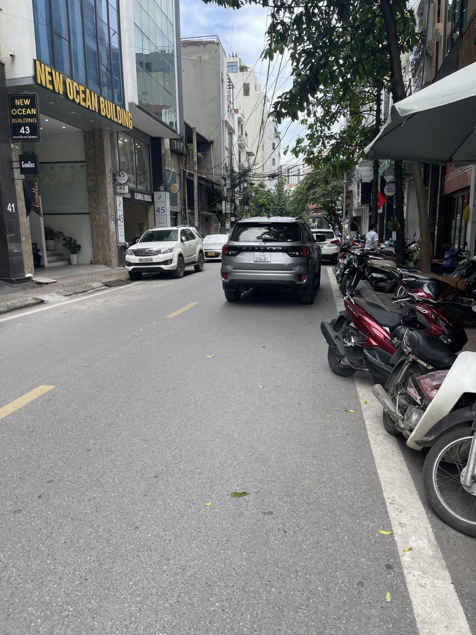 BÁN NHÀ MẶT PHỐ ĐỐNG ĐA 46M X 6 TẦNG MT 5M VỈA HÈ Ô TÔ TRÁNH KINH DOANH SẦM UẤT GIÁ 23.5 TỶ.