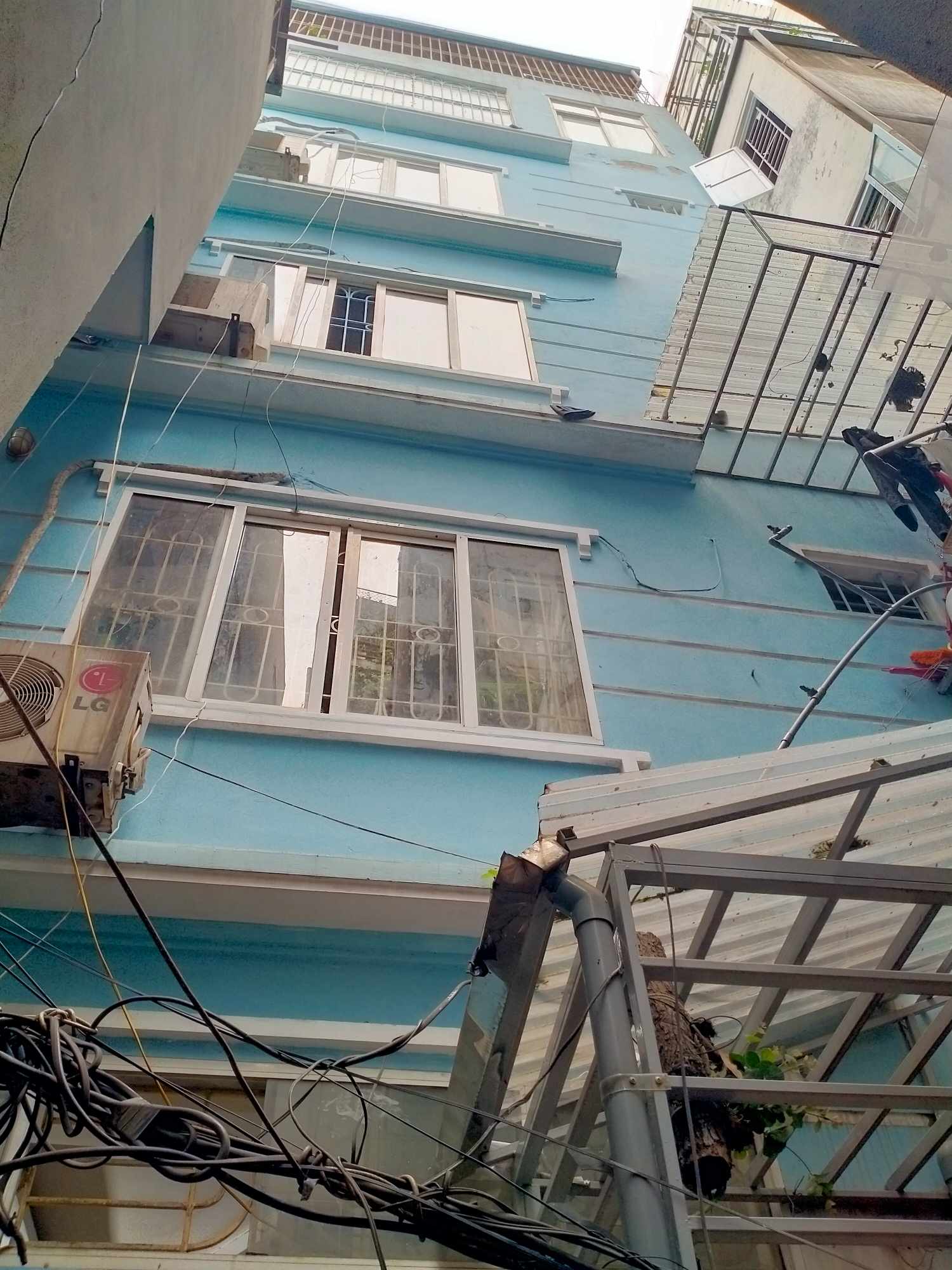 Bán Nhà Đào Tấn 22m x 6 Tầng Mt 3.6m Gần 15m Ô TÔ Giá 3.6 Tỷ.