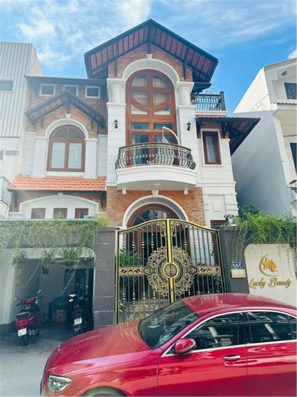 **Biệt thự sang xịn tại Masteri Thảo Điền, Quận 2 - Giá chỉ 46 tỷ (có thương lượng)**