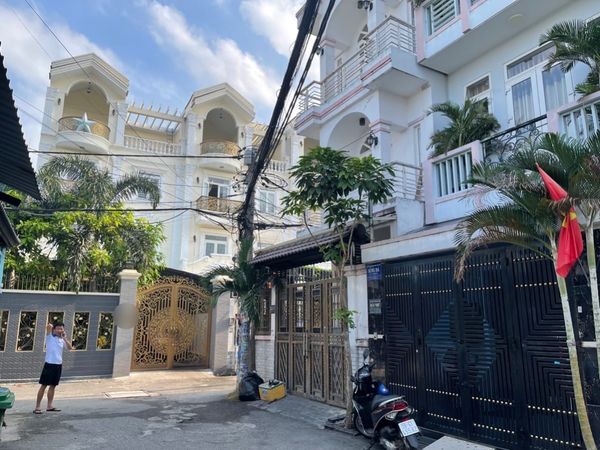 Chủ cần bán hạ 1ty100, còn 5,099 tỷ Bán nhà 1 trệt lầu- dt 12x 9m- Hẻm 7m-Trương Thị Hoa,Q12- TƯƠNG LAI MẶT TIỀN ĐƯỜNG