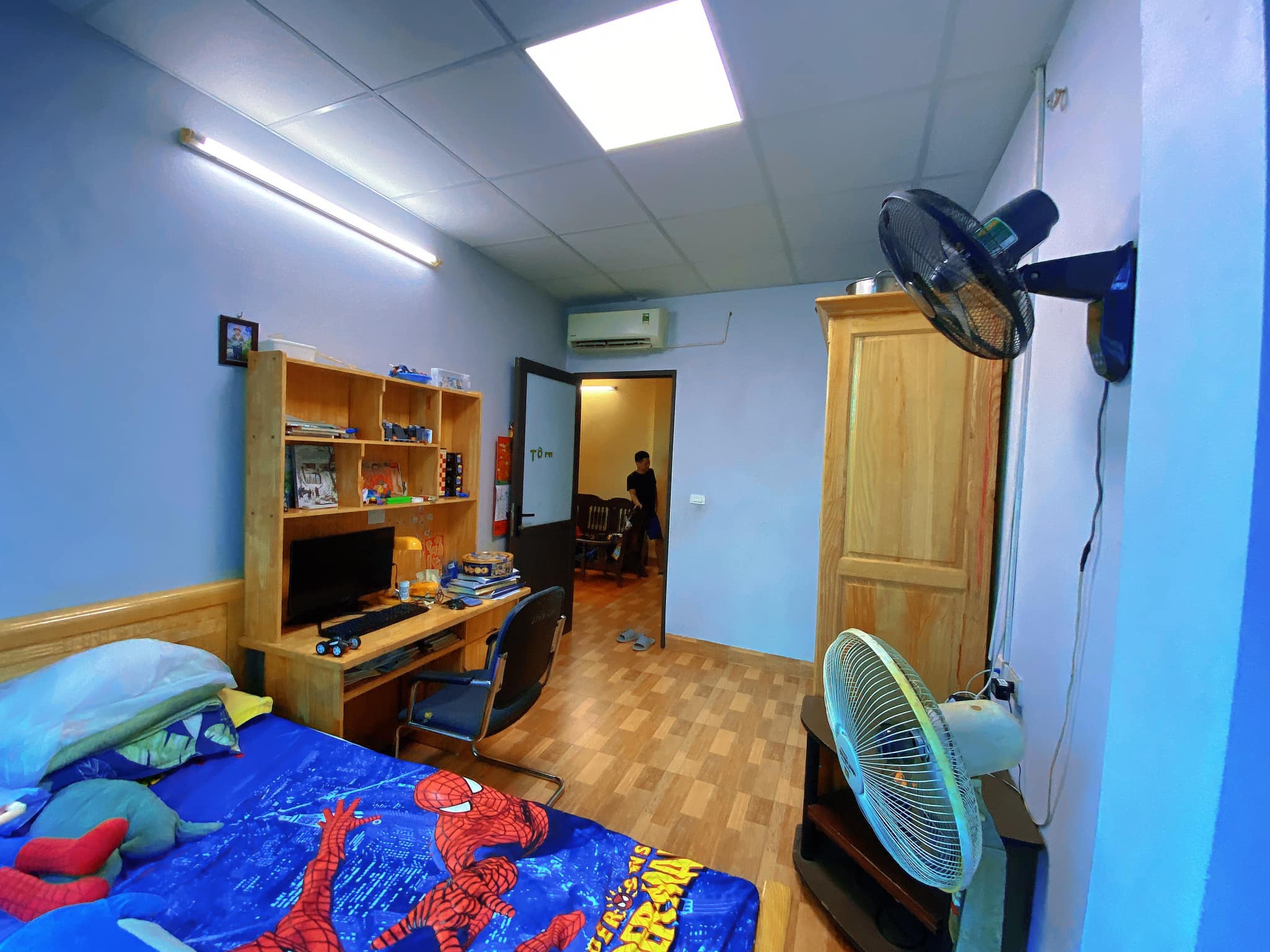 Ô tô tránh Phân lô Trần Quý Kiên 79/85m 4T Kinh doanh Vỉa hè 31.6 tỷ