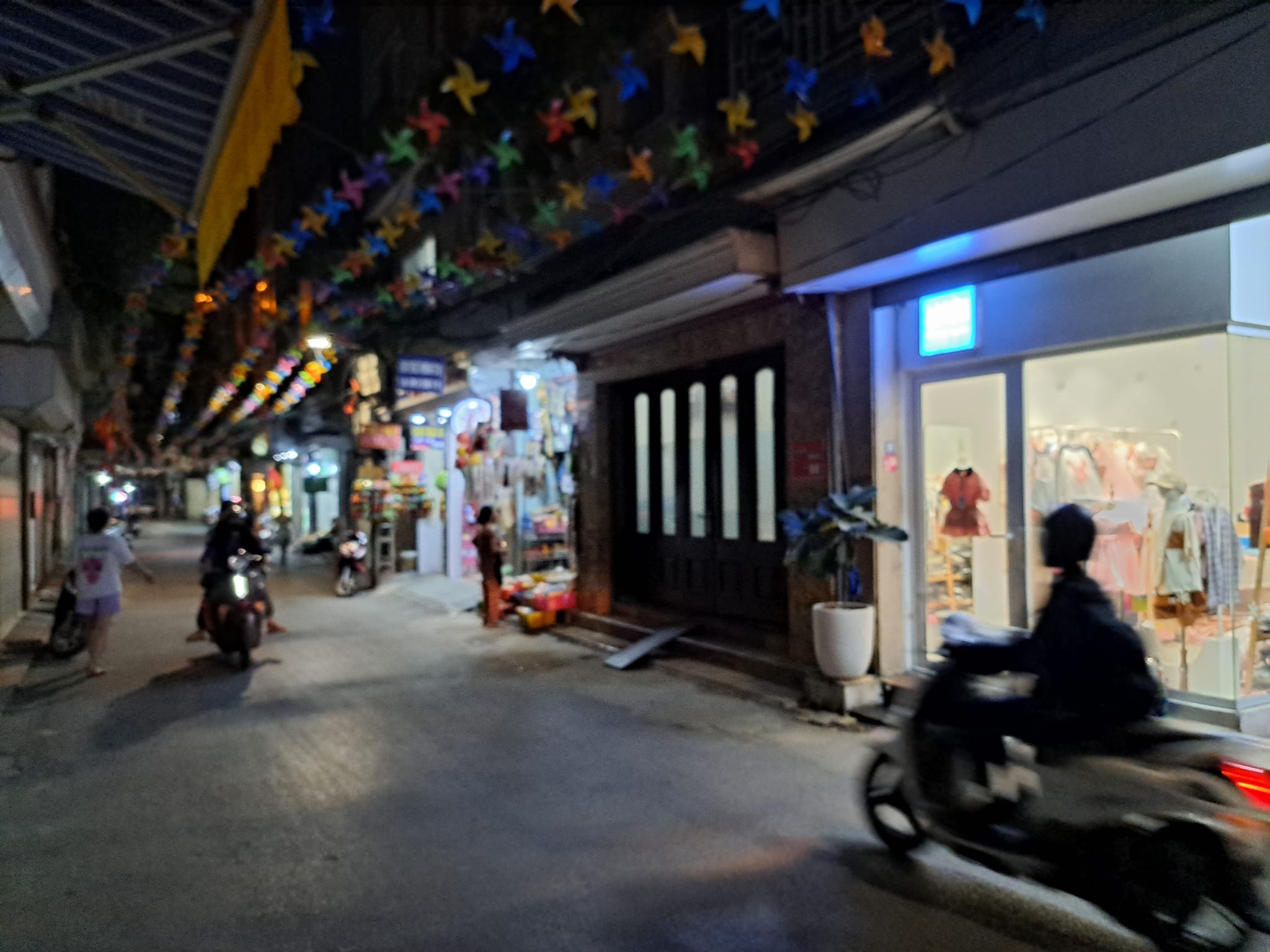 BÁN NHÀ ĐỐNG ĐA 48M X 5 TẦNG MT 3.8M Ô TÔ KINH DOANH GIÁ 11.9 TỶ.