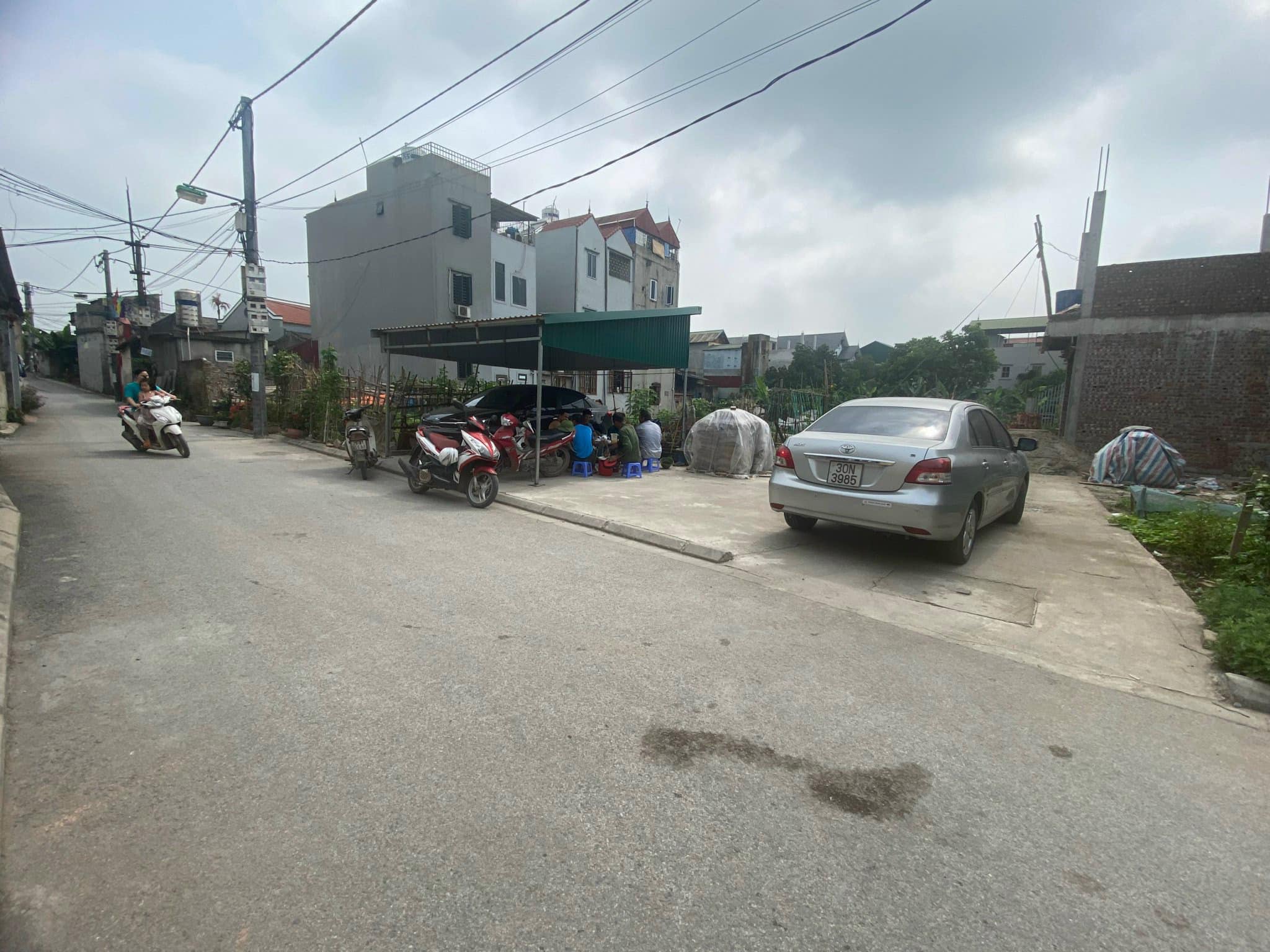 Bán nhanh 60m2 đất Kiêu Kỵ đường oto thông