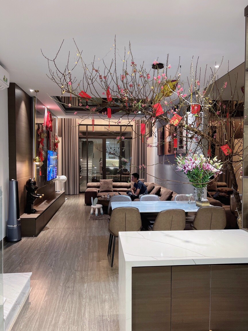 BÁN GẤP NHÀ PHÚ ĐÔ 42M 5T MT5M LÔ GÓC - KINH DOANH - Ô TÔ ĐỖ CỬA - HƠN 6 TỶ