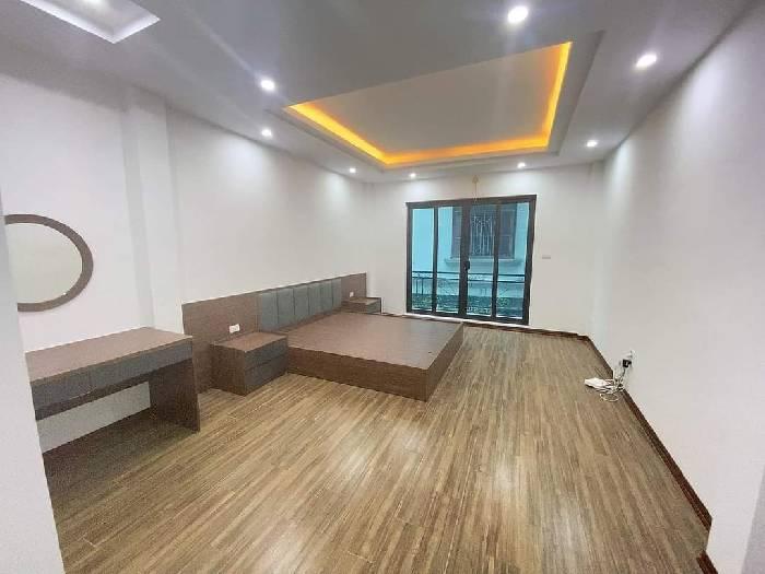 Bán căn hộ mặt phố Tân Mai, chung cư quân đội K35, view hồ Đền Lừ, siêu tiện ích, hơn 4 tỷ