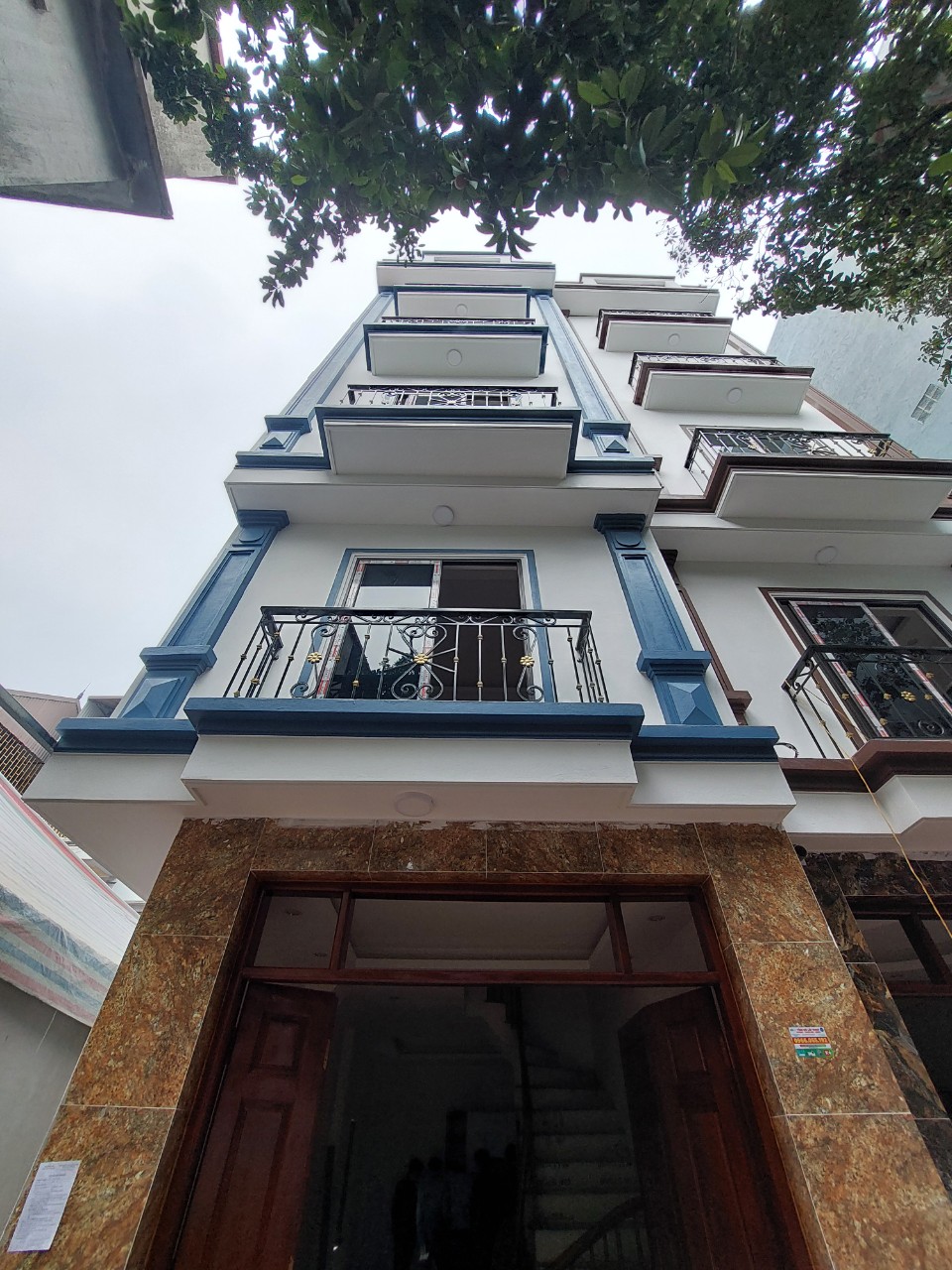 Nhà mới Trịnh Văn Bô kéo dài, lô goc, ô tô, 4 ngủ, giá 3.95 tỷ