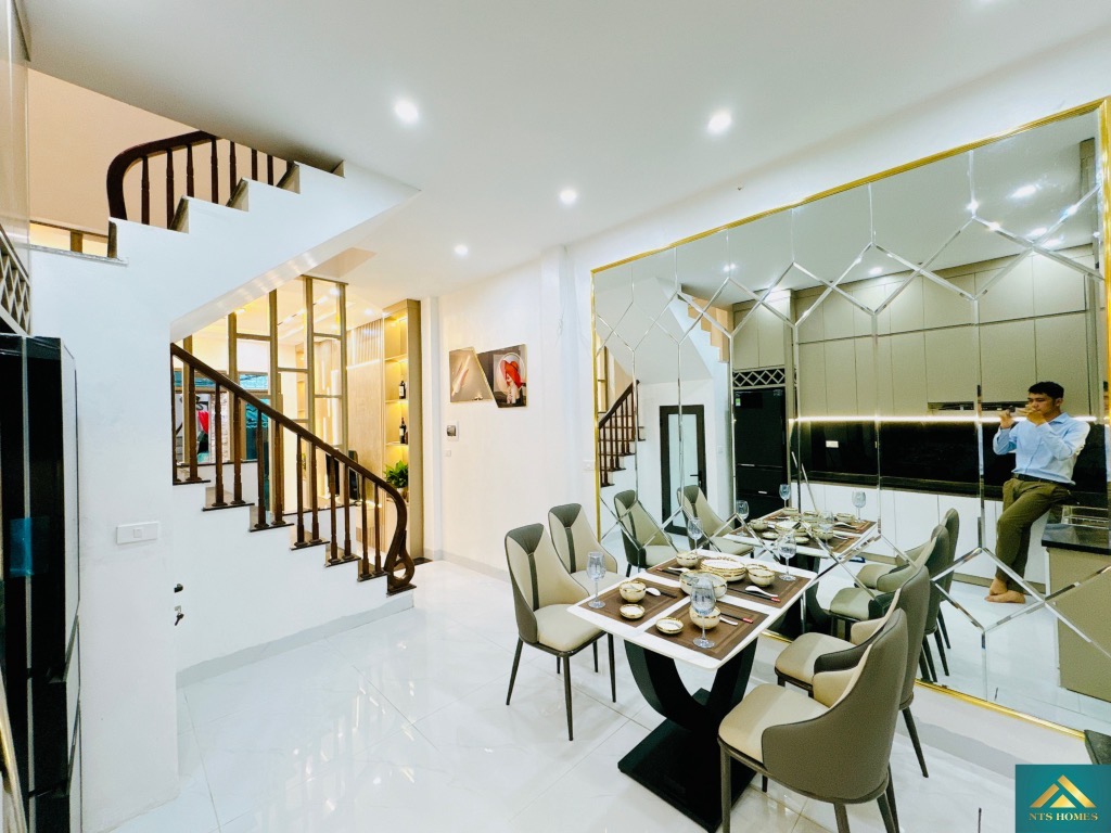 SIÊU PHẨM VỊ TRÍ - 2 MẶT NGÕ OTO TRÁNH - CÁCH 2 MP 20M - 65M X MT 8M - NHỈNH 16 TỶ - HÀNG KÍN