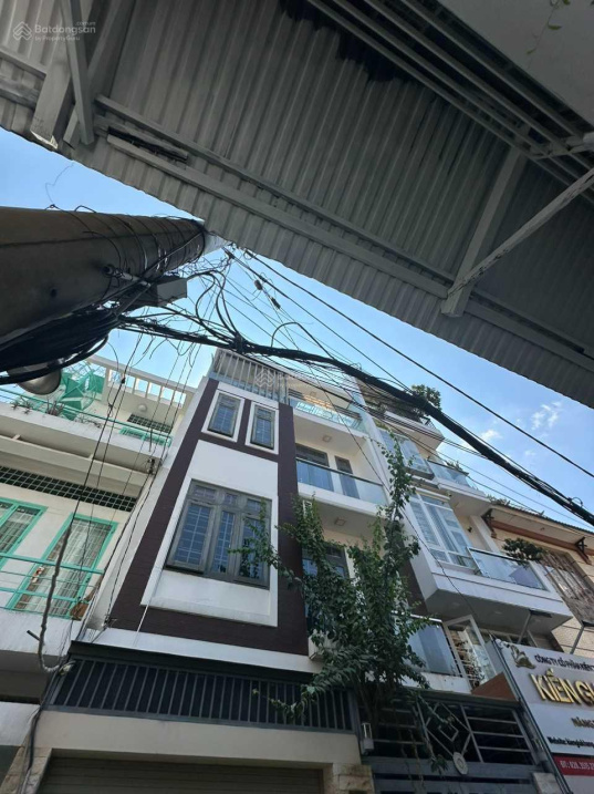 Siêu hiếm, nhà CX Phan Đăng Lưu P3 QBT. MT6.1x9.7m 3TST giá chỉ 12,7tỷ KV gần chợ Bà Chiểu.