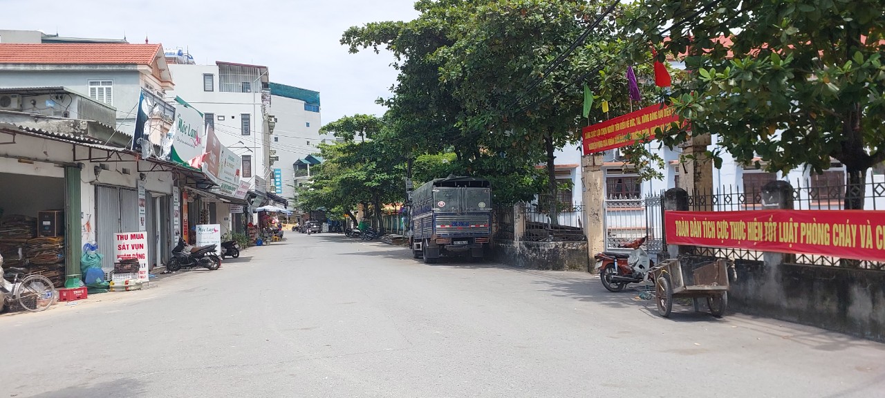 Cắt LỖ Nhà mới Cạnh Nhổn, 38x5 tầng,kinh doanh xe tải, giá 5.x tỷ